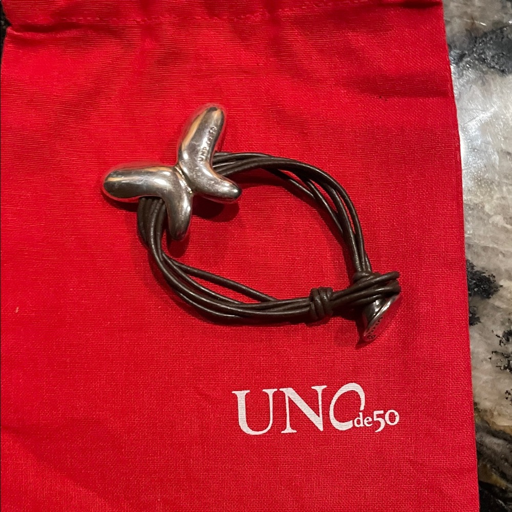 UNO de 50 Silver and Black Leather Bracelet Butterfly